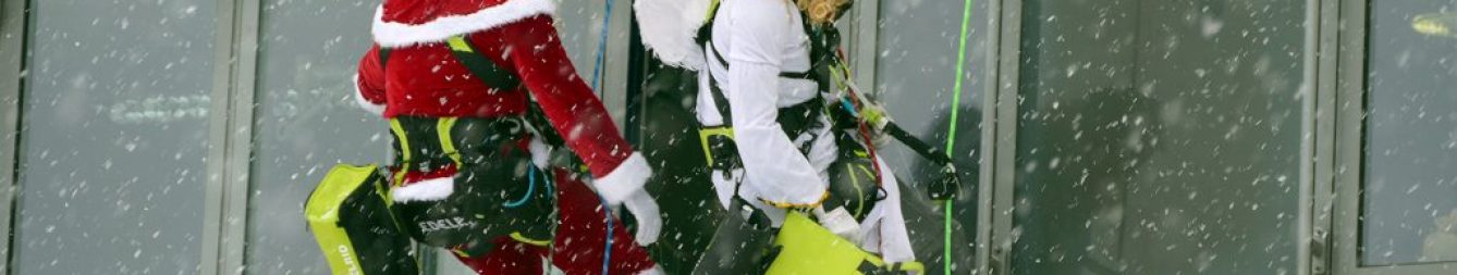 Weihnachtliche Überraschungsaktion der FALLNEDA Deutschland GmbH am Klinikum Freising